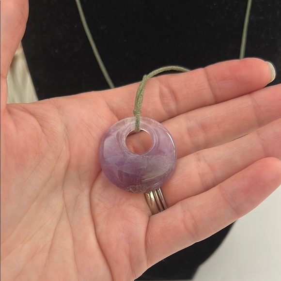 Elegant amethyst Purple Pendant Necklace - Picture 3 of 5